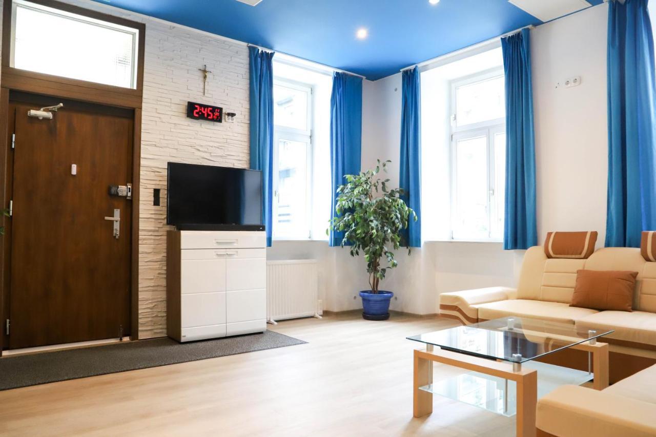 «Go West» Guest Rooms Viena Exterior foto