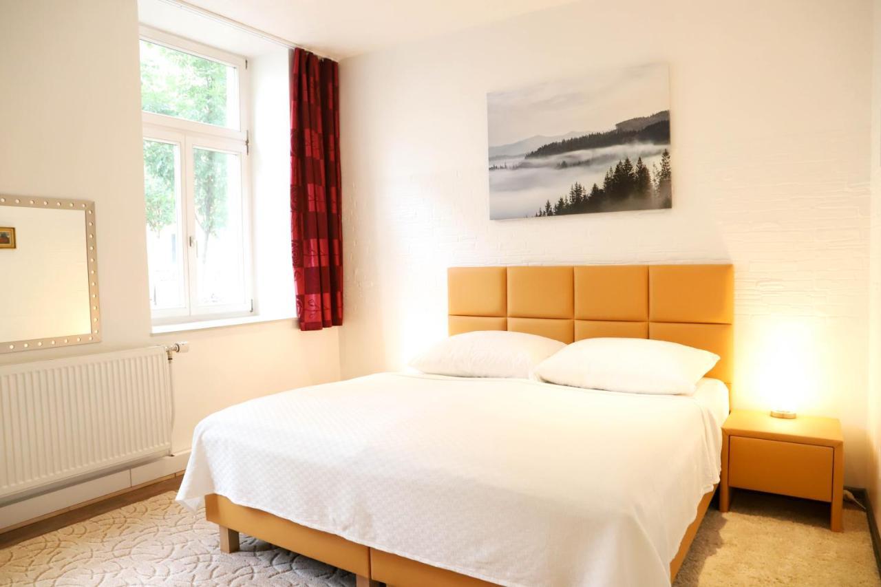 «Go West» Guest Rooms Viena Exterior foto